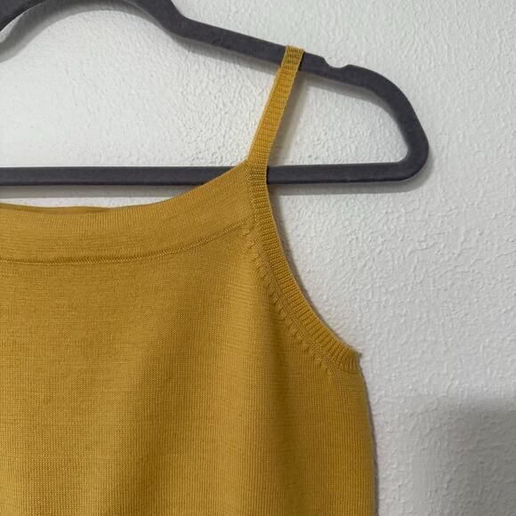 Marie Claire Paris Women's 100%Wool Knit Tie Waist Tank Top Size 36 - Picture 7 of 13